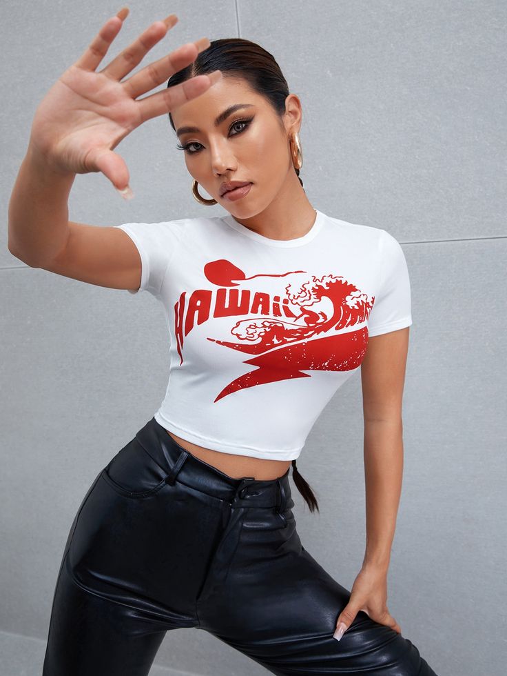 Retro Hawaii Surf Wave Crop Top - White & Red Graphic Tee
