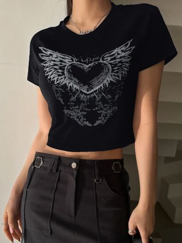 Grunge Winged Heart Crop Top - Black Gothic Graphic Tee