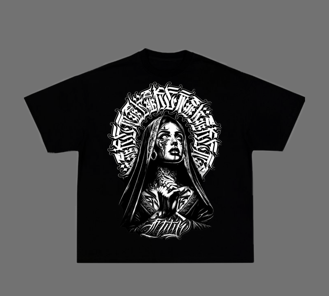 Gothic Praying Nun Chicano Calligraphy Tee – Black Oversized Streetwear T-Shirt