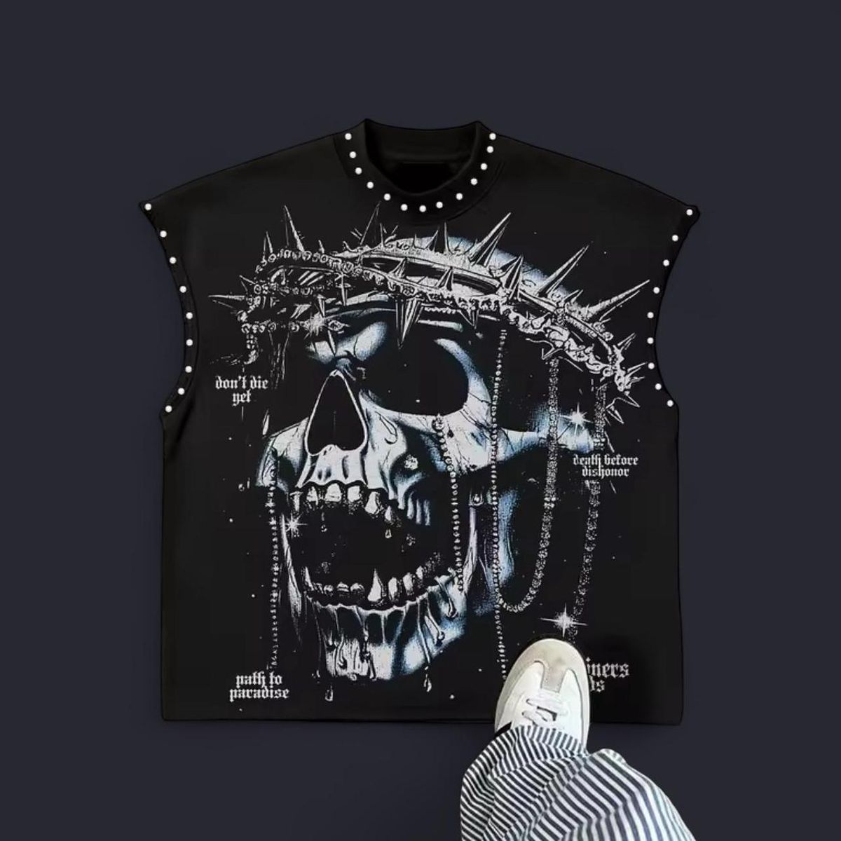 Gothic Skull Graphic Studded Sleeveless T-Shirt – Punk Rock Oversized Black Muscle Tee